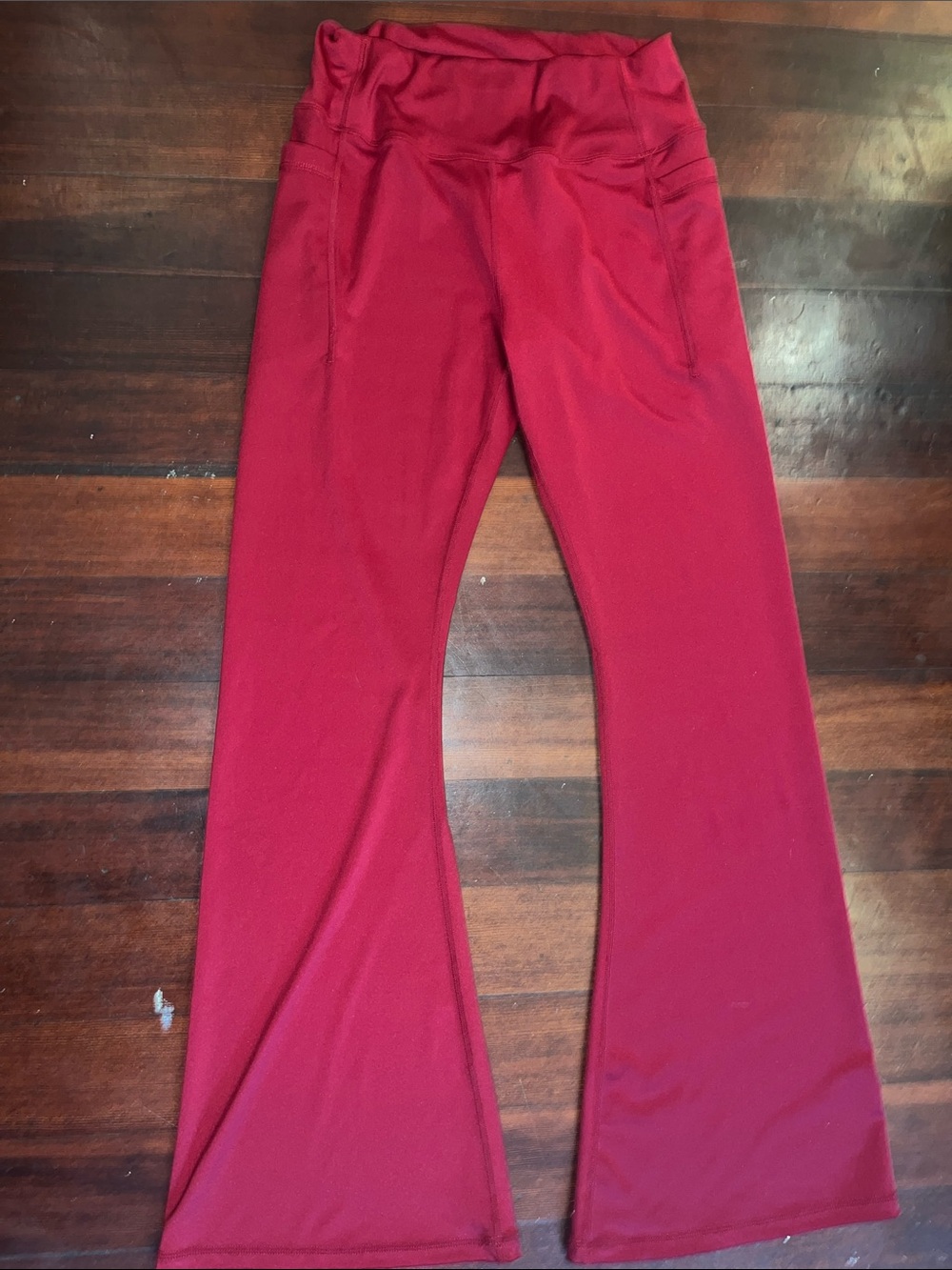 women’s flared leggings